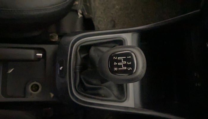 2020 Tata ALTROZ XE PETROL, Petrol, Manual, 31,679 km, Gear Lever