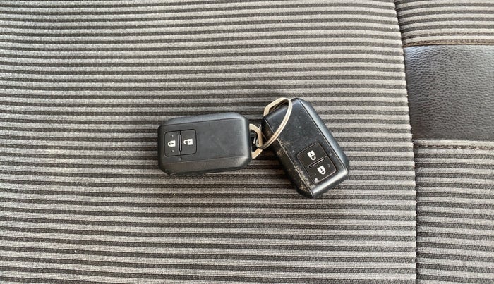 2019 Maruti XL6 ZETA MT, Petrol, Manual, 54,465 km, Key Close Up