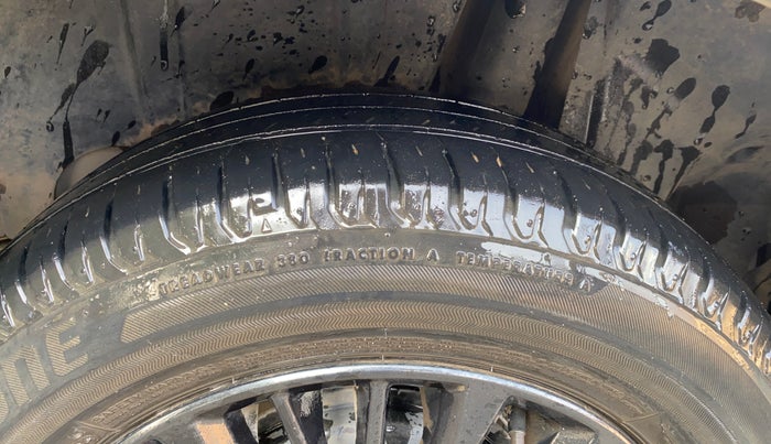 2019 Maruti XL6 ZETA MT, Petrol, Manual, 54,465 km, Left Rear Tyre Tread