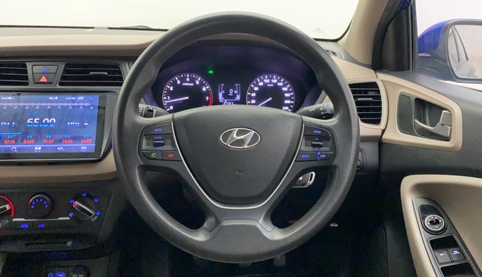 2014 Hyundai Elite i20 MAGNA 1.2, Petrol, Manual, 68,609 km, Steering Wheel Close Up