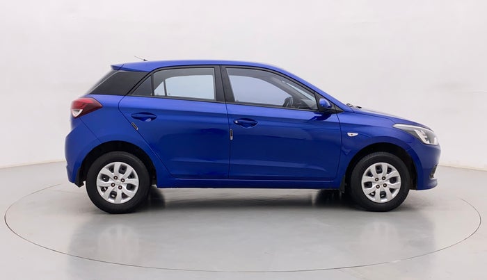 2014 Hyundai Elite i20 MAGNA 1.2, Petrol, Manual, 68,609 km, Right Side View