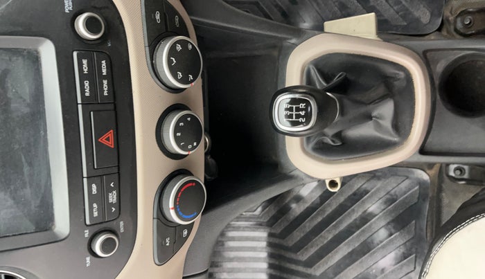 2018 Hyundai Grand i10 SPORTZ 1.2 KAPPA VTVT, Petrol, Manual, 36,069 km, Gear Lever