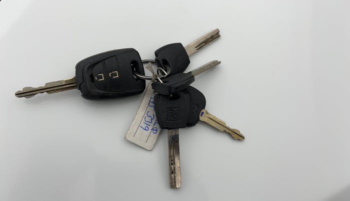 2018 Hyundai Grand i10 SPORTZ 1.2 KAPPA VTVT, Petrol, Manual, 36,069 km, Key Close Up