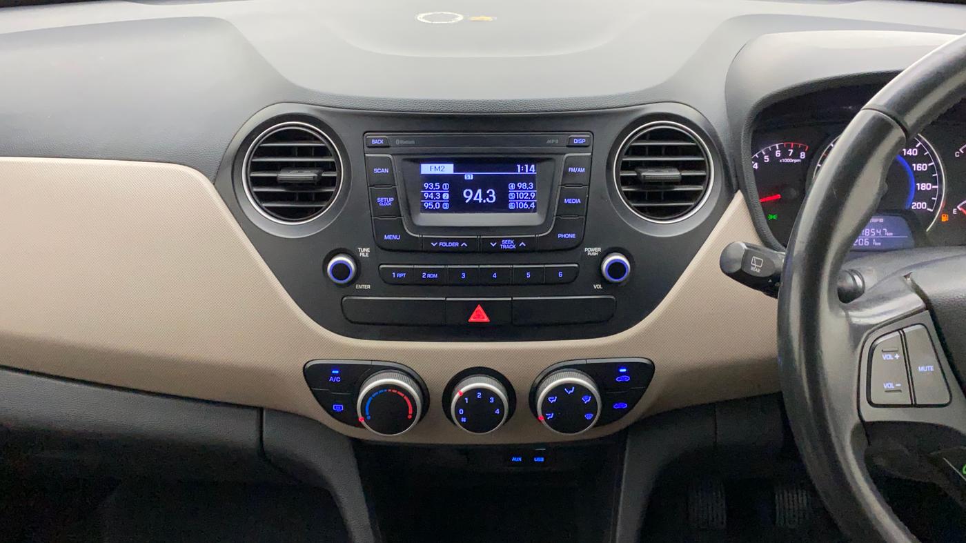 2016 Hyundai Grand i10 ASTA 1.2 KAPPA VTVT, Petrol, Manual, 72,107 km, Air Conditioner