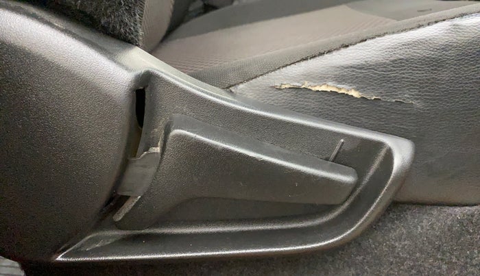 2021 Maruti S PRESSO VXI+, Petrol, Manual, 46,670 km, Driver Side Adjustment Panel