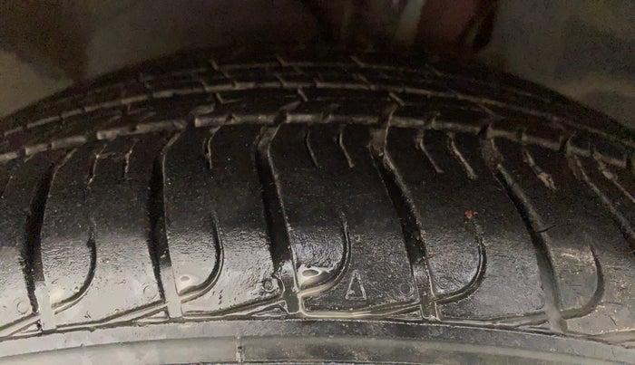 2018 Ford Ecosport TITANIUM + 1.5L PETROL AT, Petrol, Automatic, 87,339 km, Left Front Tyre Tread