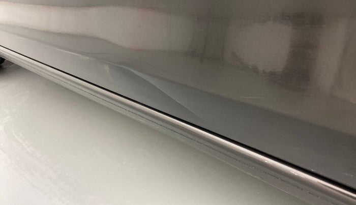 2019 Honda Amaze 1.2L I-VTEC S, Petrol, Manual, 55,957 km, Front passenger door - Slightly dented