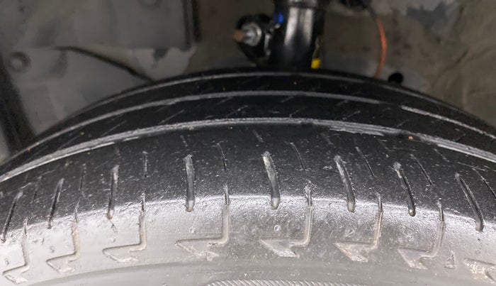 2019 Honda Amaze 1.2L I-VTEC S, Petrol, Manual, 55,957 km, Left Front Tyre Tread