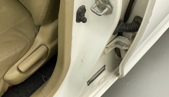 2013 Honda Brio S MT, Petrol, Manual, 59,640 km, Left B pillar - Slightly dented