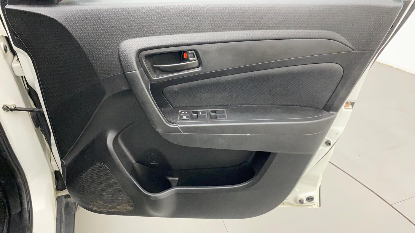 2021 Maruti Vitara Brezza VXI AT SHVS, Petrol, Automatic, 26,699 km, Driver Side Door Panels Control