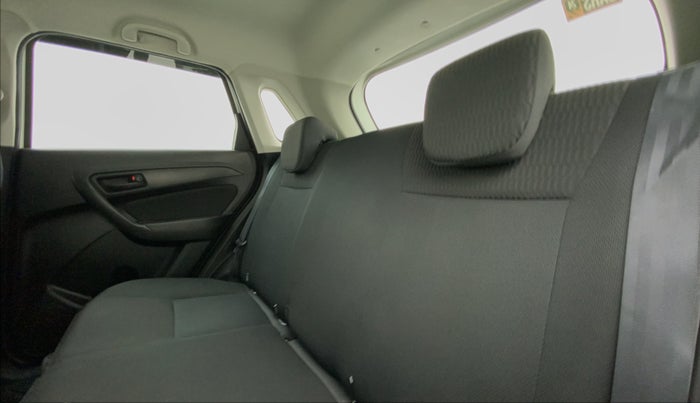 2021 Maruti Vitara Brezza VXI AT SHVS, Petrol, Automatic, 26,699 km, Right Side Rear Door Cabin