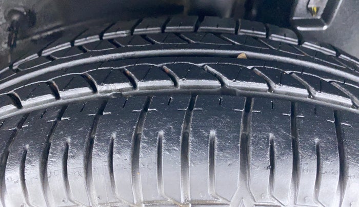 2017 Toyota Etios GX, Petrol, Manual, 25,310 km, Left Rear Tyre Tread
