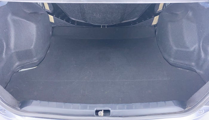 2017 Toyota Etios GX, Petrol, Manual, 25,310 km, Boot Inside