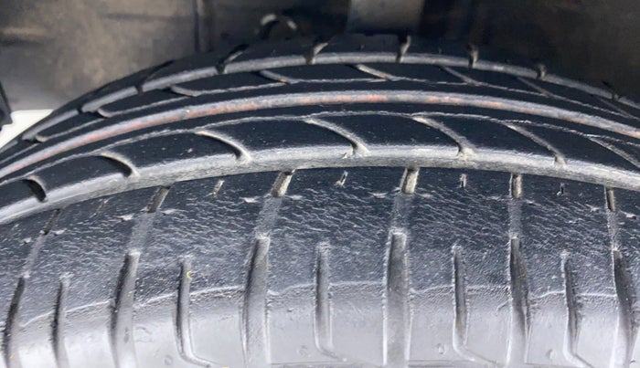 2017 Toyota Etios GX, Petrol, Manual, 25,310 km, Left Front Tyre Tread