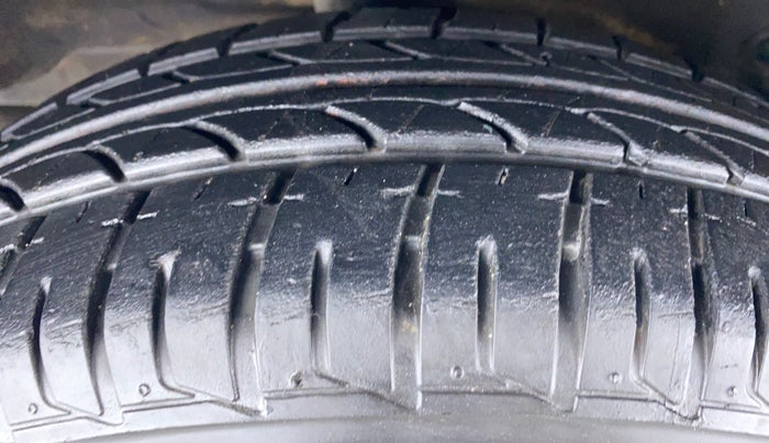 2017 Toyota Etios GX, Petrol, Manual, 25,310 km, Right Rear Tyre Tread