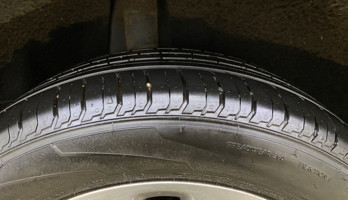 2018 Maruti Baleno ALPHA PETROL 1.2, Petrol, Manual, 29,412 km, Right Rear Tyre Tread