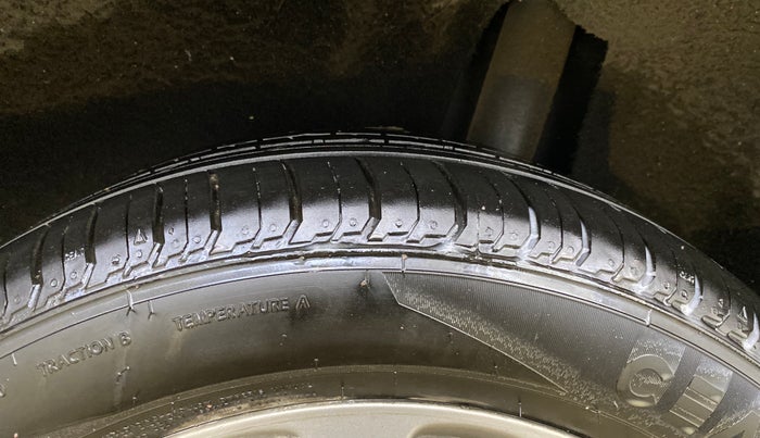 2018 Maruti Baleno ALPHA PETROL 1.2, Petrol, Manual, 29,412 km, Left Rear Tyre Tread