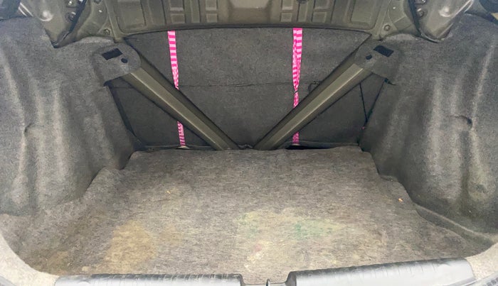 2014 Honda Amaze 1.5L I-DTEC S, Diesel, Manual, 76,839 km, Boot Inside