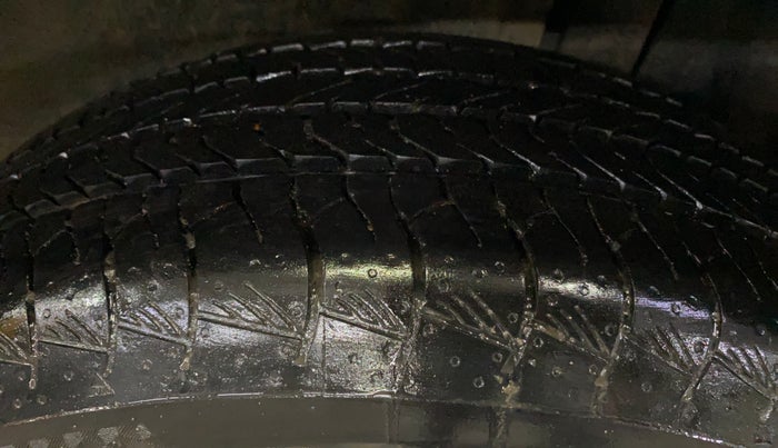 2024 Maruti Grand Vitara DELTA SMART HYBRID, Petrol, Manual, 9,538 km, Left Rear Tyre Tread