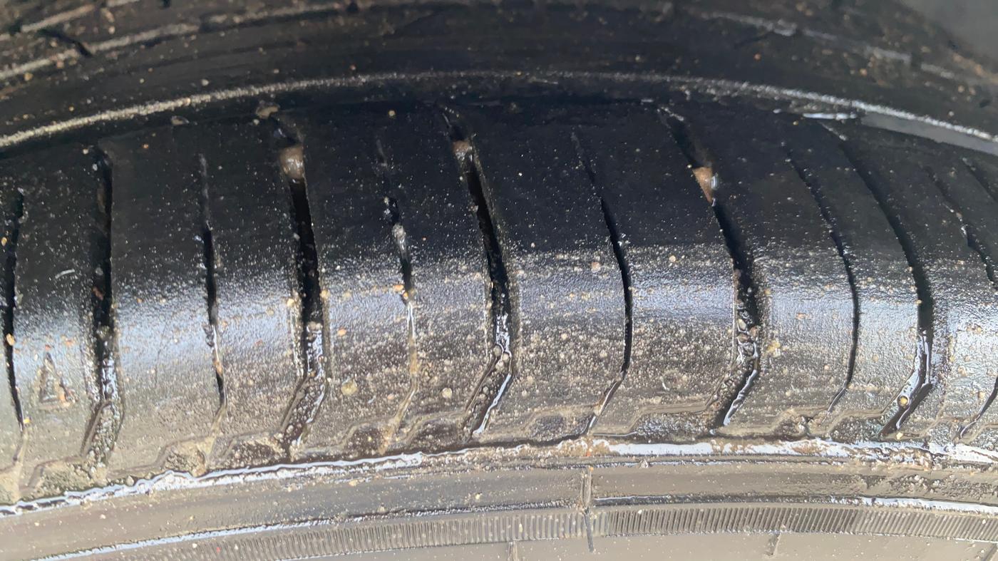 2021 Hyundai NEW I20 ASTA (O) 1.2 MT, Petrol, Manual, 51,818 km, Right Front Tyre Tread
