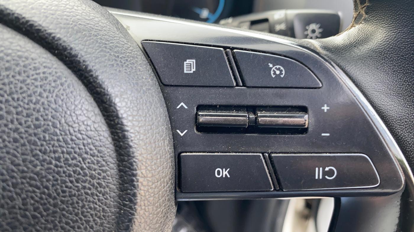 2021 Hyundai NEW I20 ASTA (O) 1.2 MT, Petrol, Manual, 51,818 km, Adaptive Cruise Control