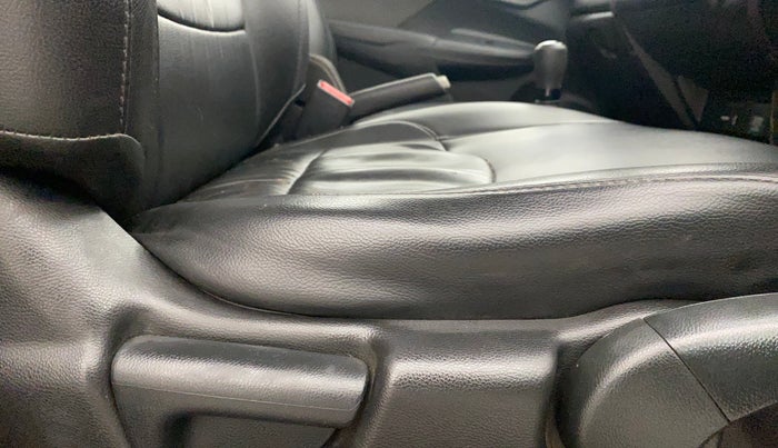 2018 Honda WR-V 1.5L I-DTEC VX MT, Diesel, Manual, 98,937 km, Driver Side Adjustment Panel