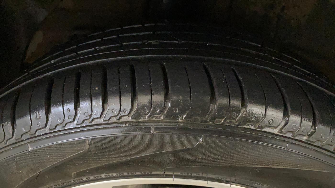 2016 Hyundai i20 Active 1.2 SX, Petrol, Manual, 61,801 km, Right Rear Tyre Tread