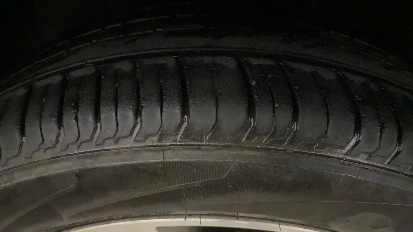 2016 Hyundai i20 Active 1.2 SX, Petrol, Manual, 61,801 km, Left Front Tyre Tread
