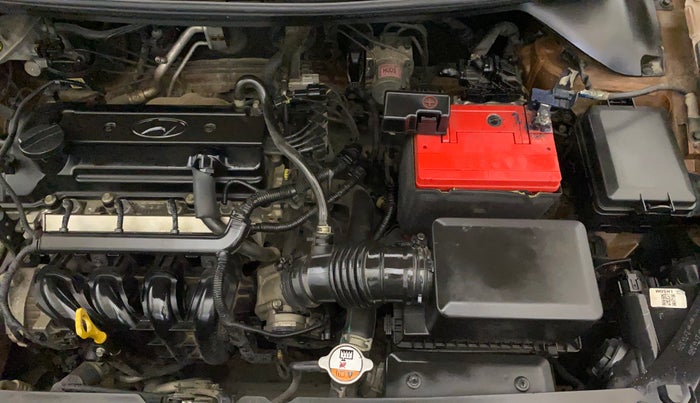 2016 Hyundai i20 Active 1.2 SX, Petrol, Manual, 61,801 km, Engine View - Left