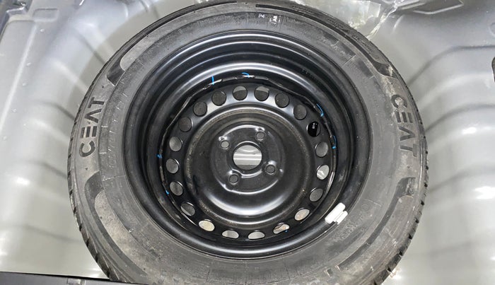 2021 Hyundai GRAND I10 NIOS SPORTZ AMT 1.2 KAPPA VTVT, Petrol, Automatic, 30,053 km, Spare Tyre