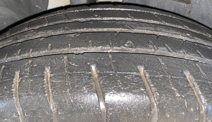 2021 Hyundai Creta S 1.5 DIESEL, Diesel, Manual, 30,186 km, Right Rear Tyre Tread