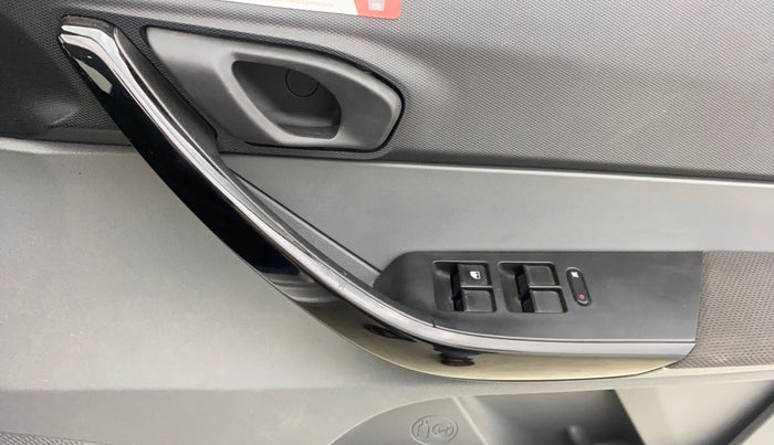 2018 Tata TIGOR XTA PETROL, Petrol, Automatic, 11,053 km, Driver Side Door Panels Control