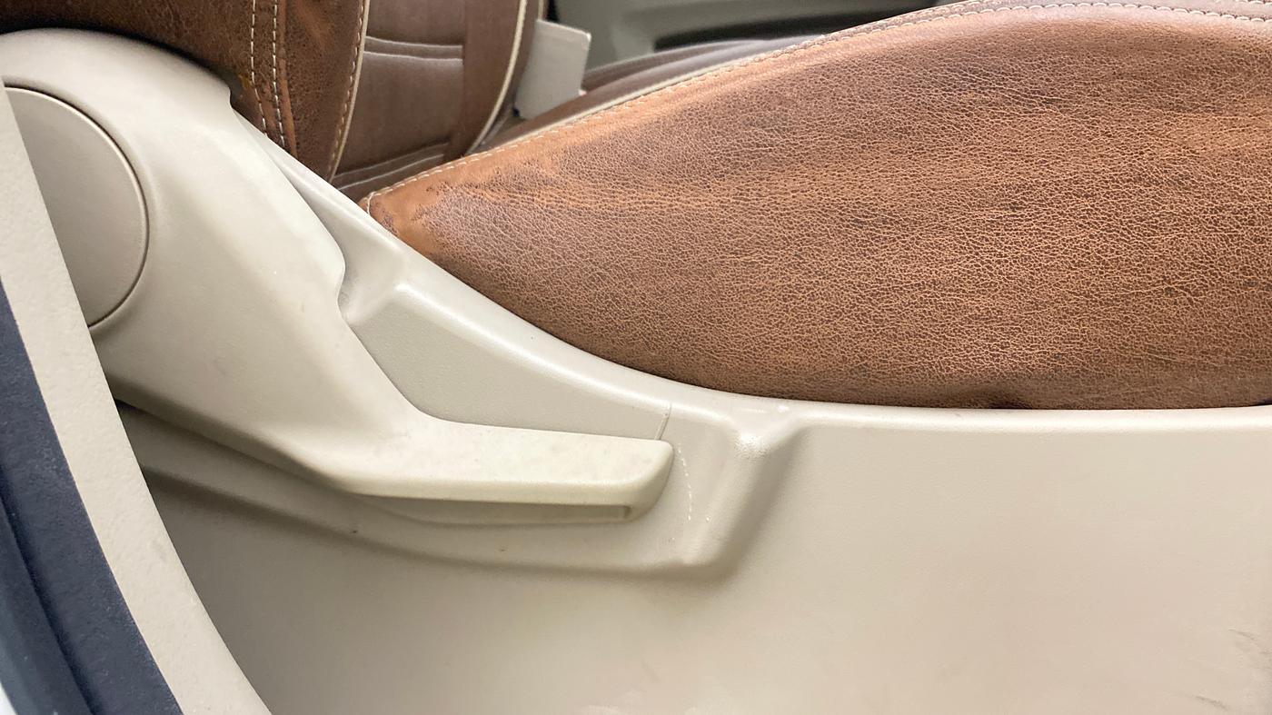 2021 Maruti Ertiga VXI AT SHVS, Petrol, Automatic, 46,410 km, Driver Side Adjustment Panel
