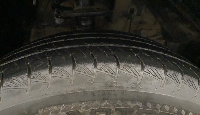 2023 Maruti Grand Vitara ZETA CNG, CNG, Manual, 96,032 km, Right Front Tyre Tread