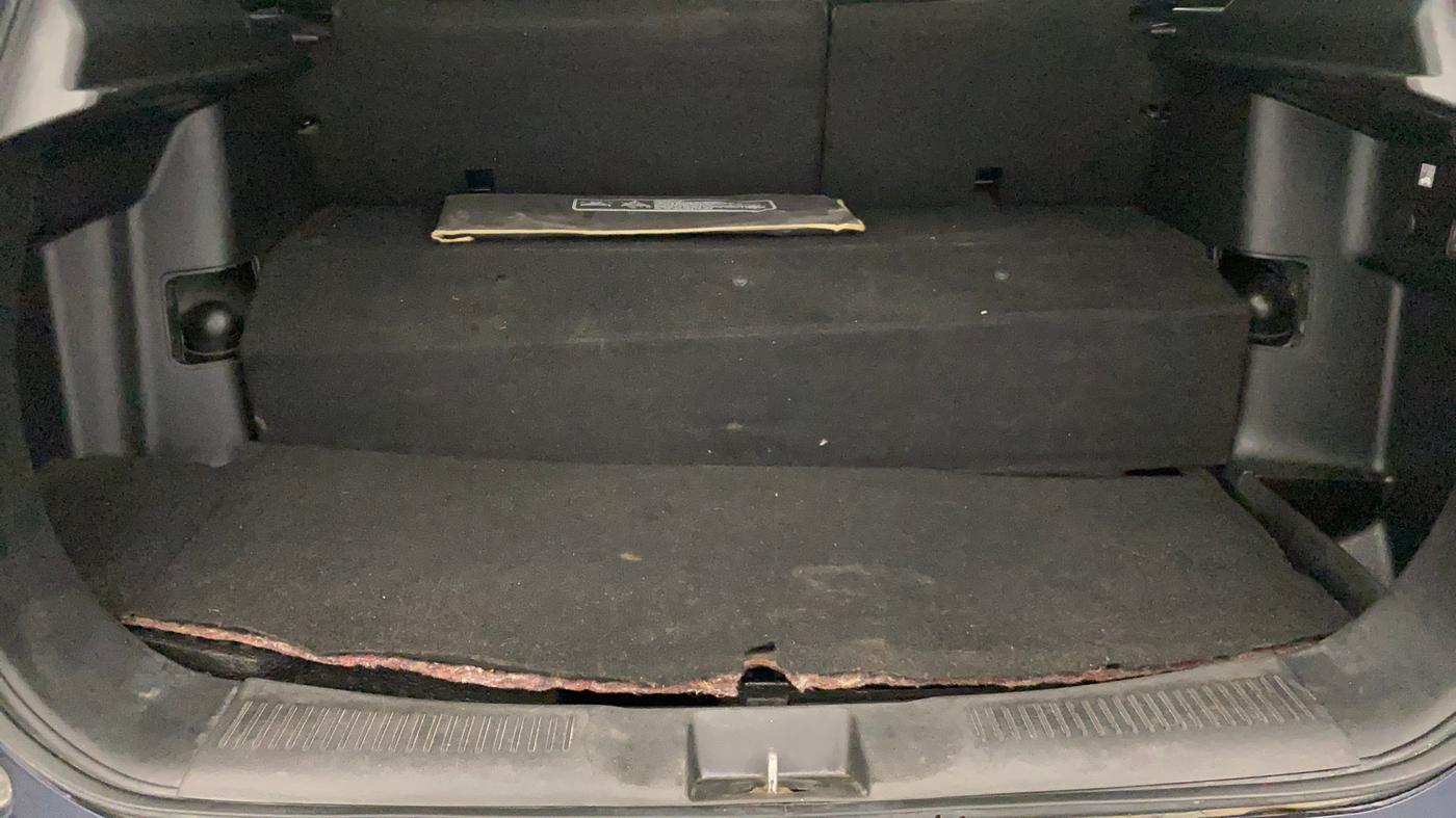 2023 Maruti Grand Vitara ZETA CNG, CNG, Manual, 96,032 km, Boot Inside