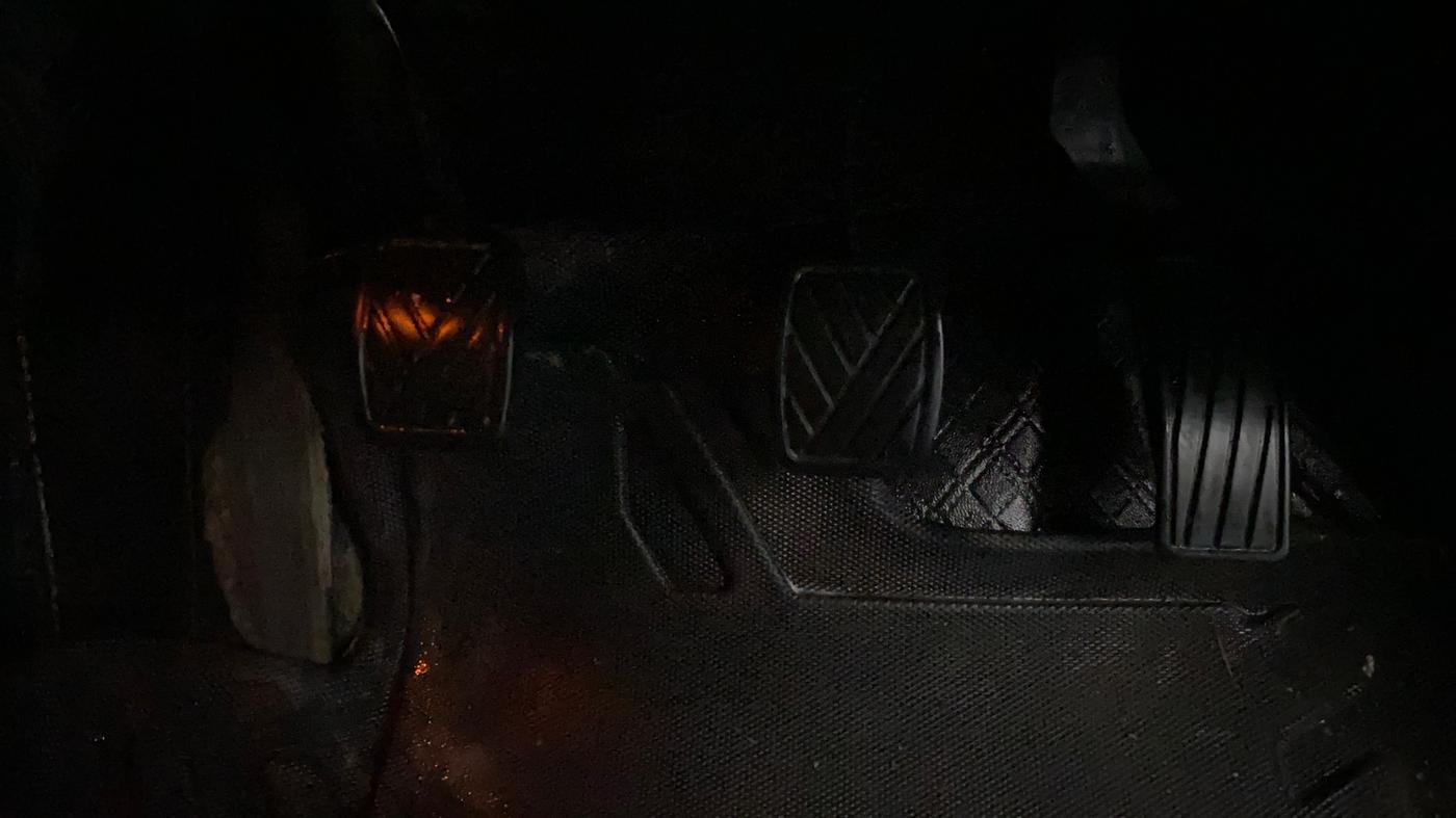 2023 Maruti Grand Vitara ZETA CNG, CNG, Manual, 96,032 km, Pedals