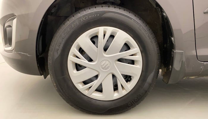 2015 Maruti Swift VXI, Petrol, Manual, 33,266 km, Left Front Wheel