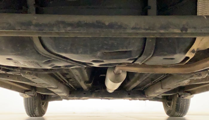 2015 Maruti Swift VXI, Petrol, Manual, 33,266 km, Rear Underbody