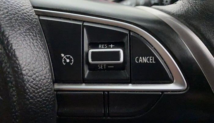 2021 Maruti Swift ZXI PLUS AMT DUAL TONE, Petrol, Automatic, 24,487 km, Adaptive Cruise Control
