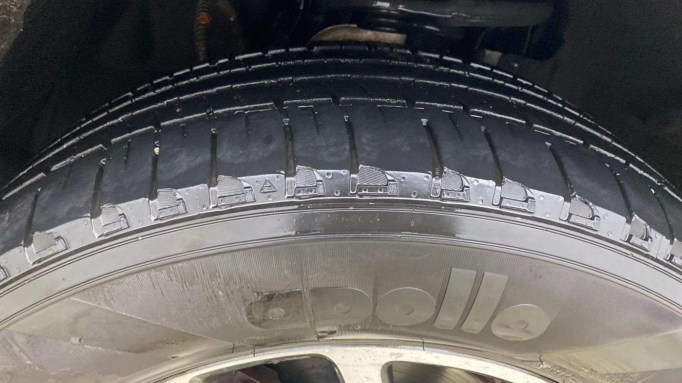 2023 Mahindra SCORPIO-N Z8 L DIESEL AT 2WD 6 STR, Diesel, Automatic, 56,558 km, Right Front Tyre Tread