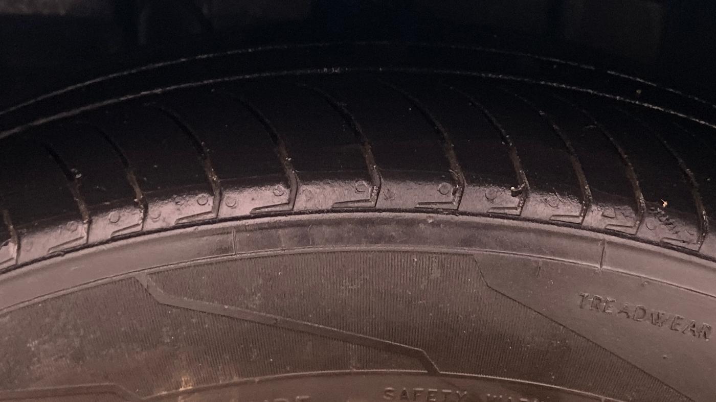 2025 Tata Tiago XZ PLUS PETROL, Petrol, Manual, 21,511 km, Left Front Tyre Tread