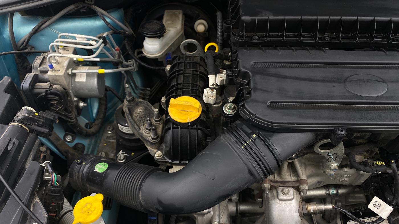 2025 Tata Tiago XZ PLUS PETROL, Petrol, Manual, 21,511 km, Engine View - Right