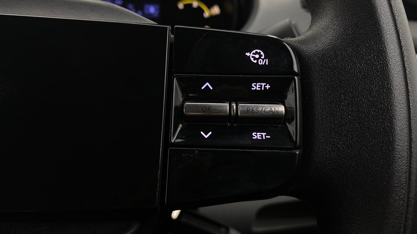 2025 Tata Tiago XZ PLUS PETROL, Petrol, Manual, 21,511 km, Adaptive Cruise Control