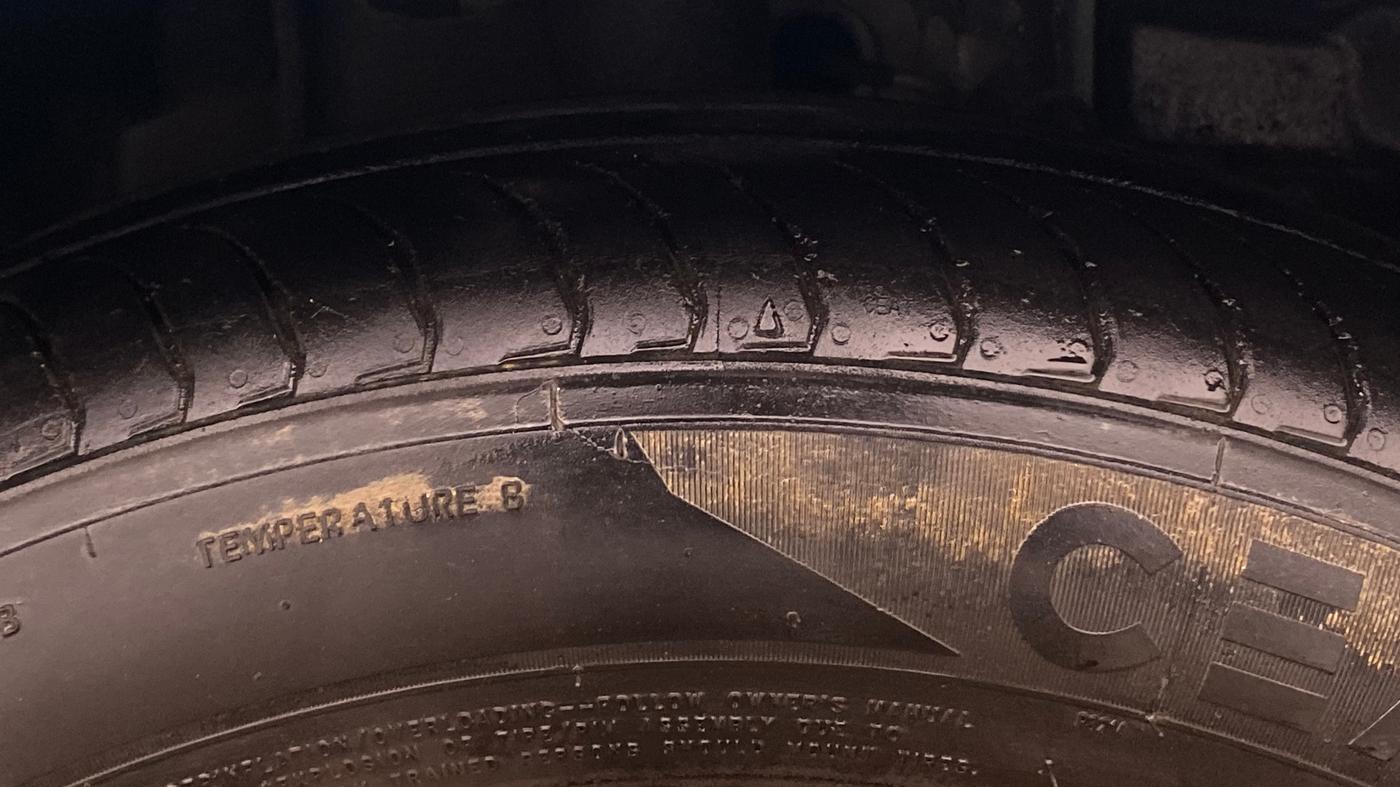 2025 Tata Tiago XZ PLUS PETROL, Petrol, Manual, 21,511 km, Right Front Tyre Tread