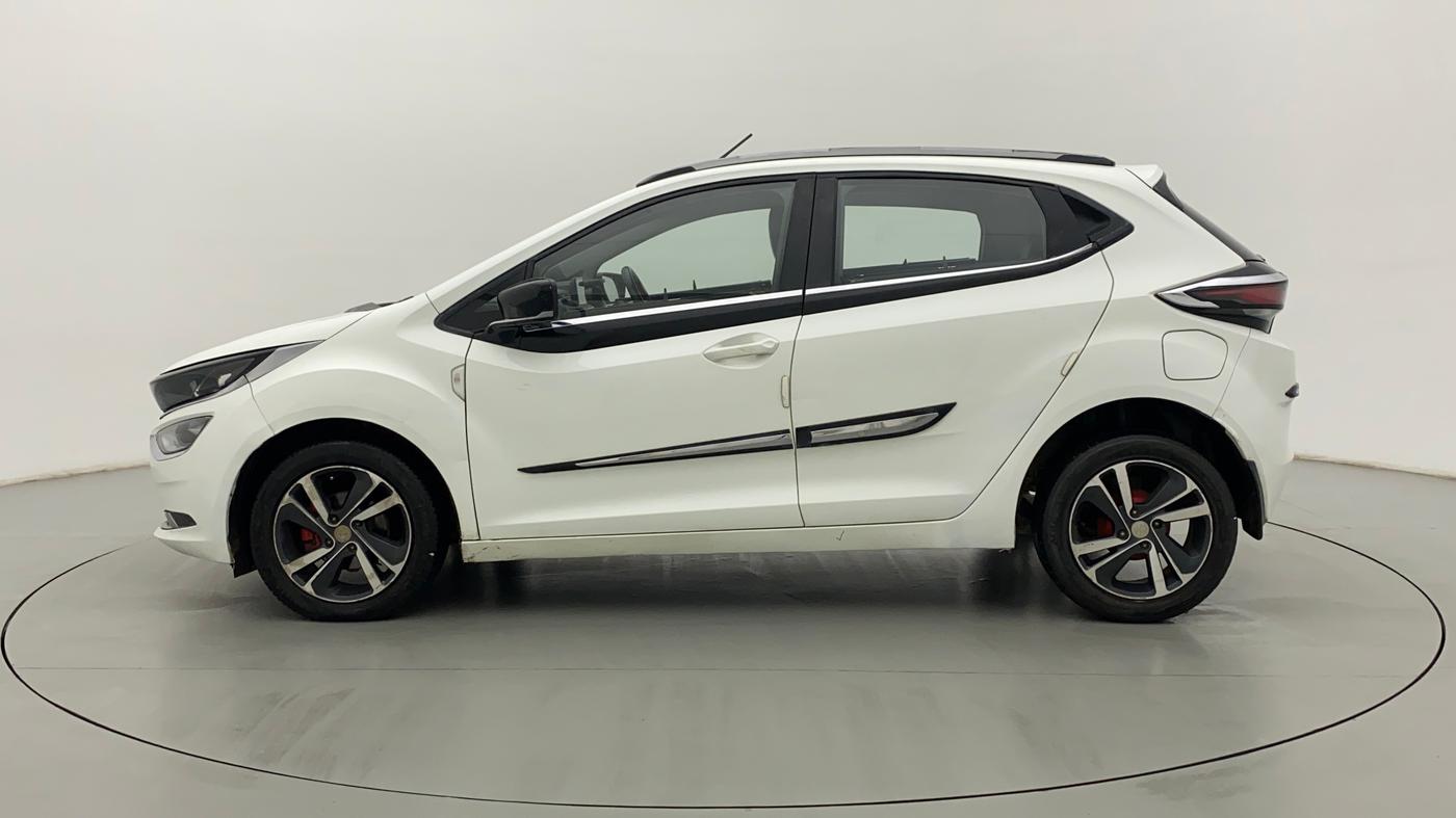 2021 Tata ALTROZ XZ DIESEL, Diesel, Manual, 37,762 km, Left Side