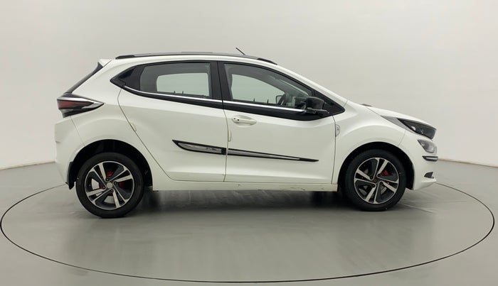 2021 Tata ALTROZ XZ DIESEL, Diesel, Manual, 37,762 km, Right Side View