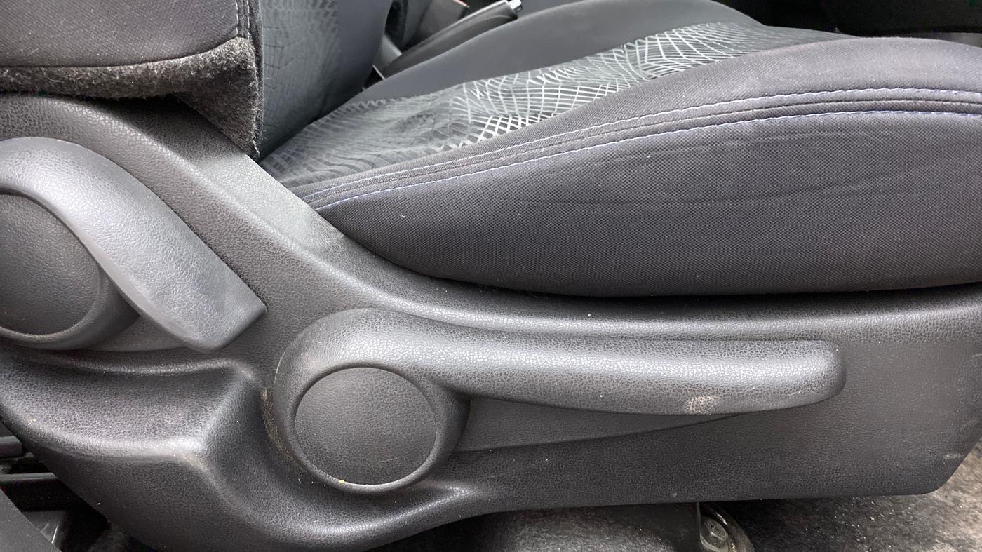 2017 Nissan Micra XV CVT, Petrol, Automatic, 64,435 km, Driver Side Adjustment Panel
