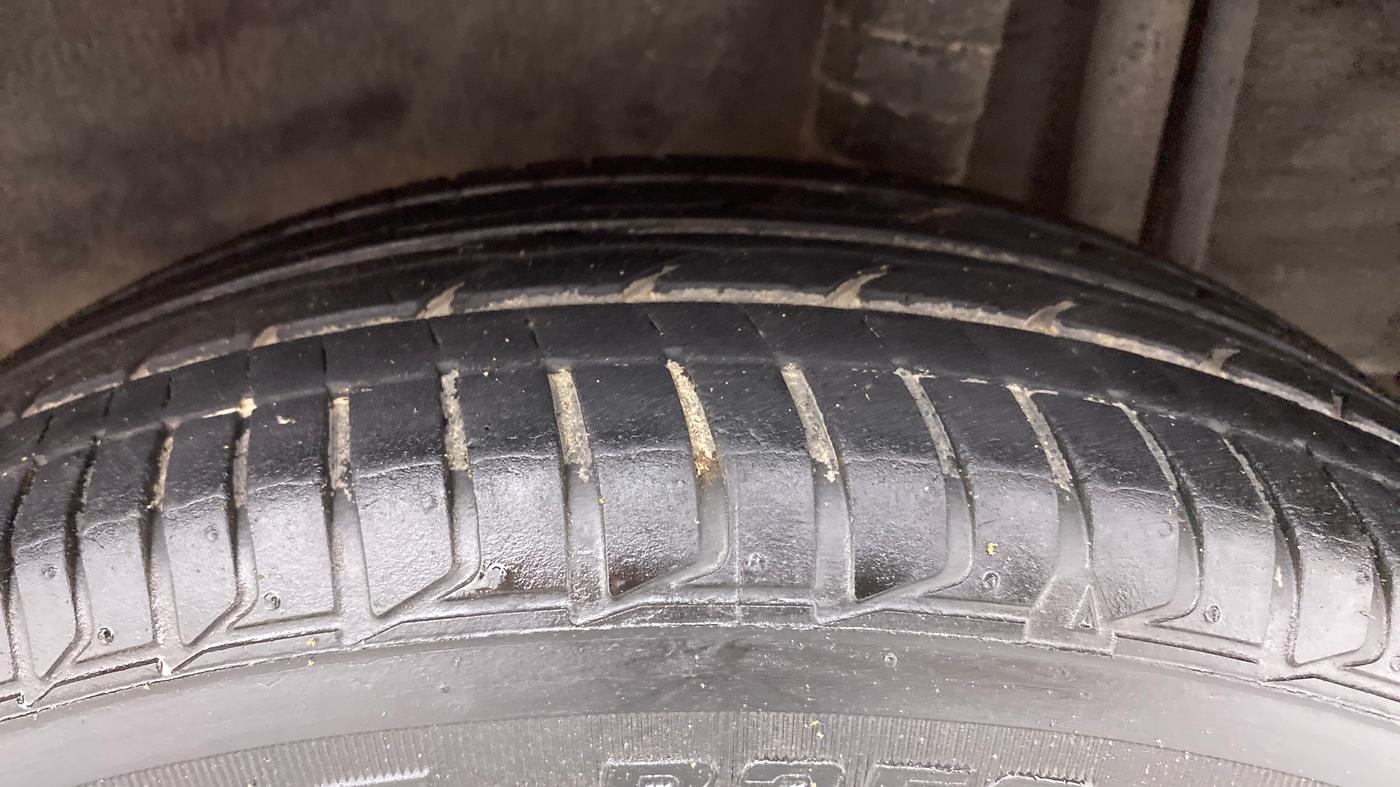 2017 Nissan Micra XV CVT, Petrol, Automatic, 64,435 km, Left Rear Tyre Tread