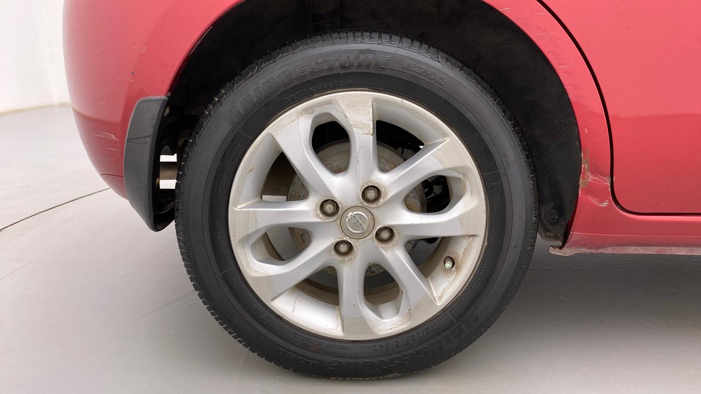 2017 Nissan Micra XV CVT, Petrol, Automatic, 64,435 km, Right Rear Wheel
