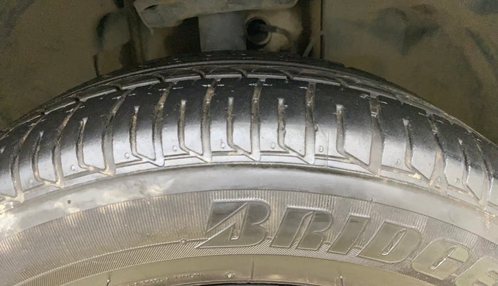 2022 Tata TIGOR XM CNG, CNG, Manual, 46,973 km, Right Front Tyre Tread